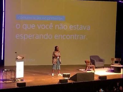 Clariza Rosa aborda case sobre trazer periferias à Comunicação Clariza Rosa aborda case sobre trazer periferias à Comunicação