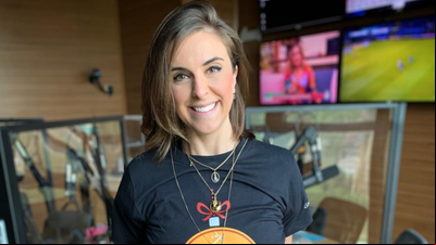 Kelly Matos: Ela não sabe ser pouco Kelly Matos: Ela não sabe ser pouco