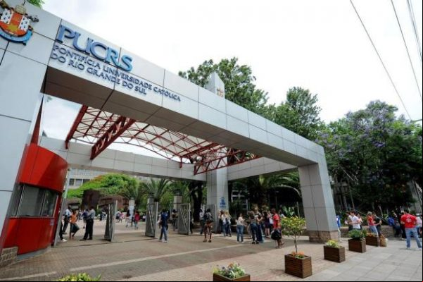 PUC oferece oportunidades de intercâmbio acadêmico no exterior PUC oferece oportunidades de intercâmbio acadêmico no exterior