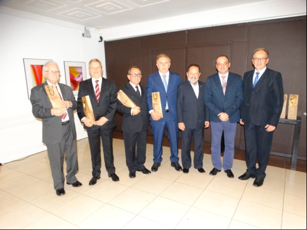 ADI lança próxima edição do Prêmio de Excelência em Gestão ADI lança próxima edição do Prêmio de Excelência em Gestão