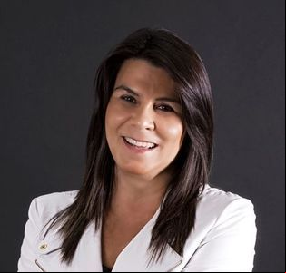 Analisa Brum defende liderança colaborativa em oitavo livro Analisa Brum defende liderança colaborativa em oitavo livro