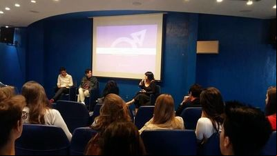 Márcia Veiga compartilha construção de pesquisa sobre gênero no Jornalismo Márcia Veiga compartilha construção de pesquisa sobre gênero no Jornalismo