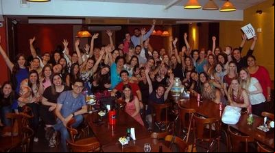Happy hour celebra 50 anos do curso de Relações Públicas da Famecos Happy hour celebra 50 anos do curso de Relações Públicas da Famecos