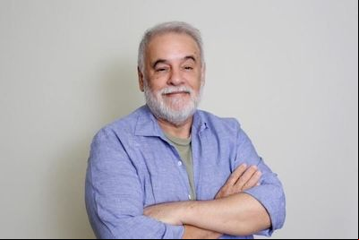 Fraga: Entre o humor e a crítica