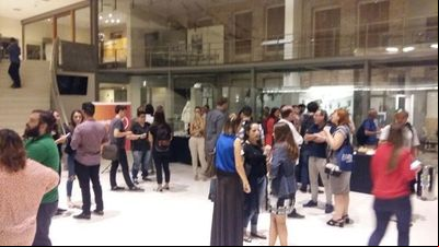 Coquetel dá as boas-vindas aos participantes do Coletiva Debates Coquetel dá as boas-vindas aos participantes do Coletiva Debates