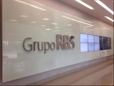 Profissionais da RBS são hostilizados em coberturas jornalísticas Profissionais da RBS são hostilizados em coberturas jornalísticas