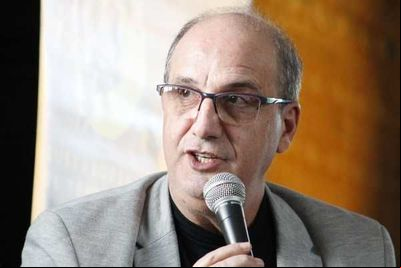 "Para seguir a carreira de jornalista, tem que ralar", destaca Ribeiro Neto "Para seguir a carreira de jornalista, tem que ralar", destaca Ribeiro Neto