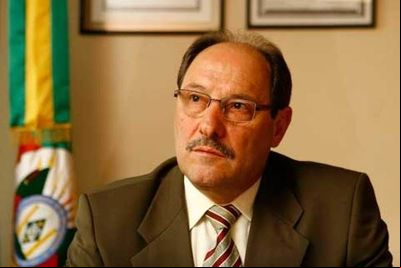 Governador José Ivo Sartori estará no próximo Tá na Mesa Governador José Ivo Sartori estará no próximo Tá na Mesa