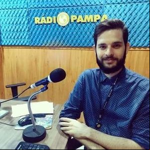 Radialista da Pampa estreia na literatura e lança livro de poemas Radialista da Pampa estreia na literatura e lança livro de poemas