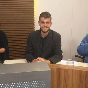 Jornalista Filipe Kunrath integra bancada do Atualidades Pampa Jornalista Filipe Kunrath integra bancada do Atualidades Pampa