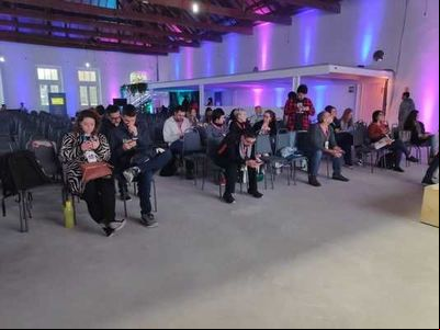 Público chega aos poucos no NAU Live Spaces para mais um dia de BS Festival Público chega aos poucos no NAU Live Spaces para mais um dia de BS Festival