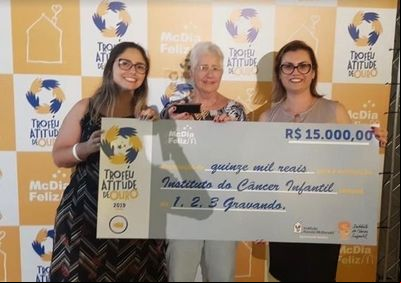 Alunos de Jornalismo do IPA produzem vídeo premiado do ICI Alunos de Jornalismo do IPA produzem vídeo premiado do ICI