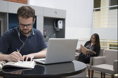 Marketing está entre os novos cursos de graduação EAD da Univates Marketing está entre os novos cursos de graduação EAD da Univates