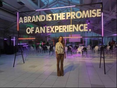 "Partilhar convivência, conhecimento e experiência é essencial", diz diretora de Marketing do Rock in Rio "Partilhar convivência, conhecimento e experiência é essencial", diz diretora de Marketing do Rock in Rio