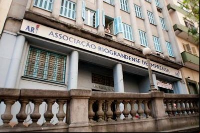 Boletim da ARI de novembro denuncia ataques à imprensa Boletim da ARI de novembro denuncia ataques à imprensa