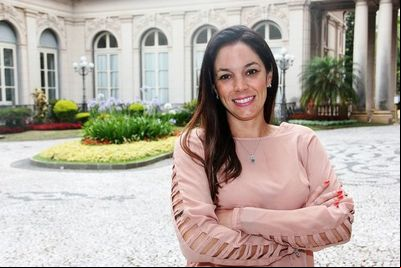 Grazielle Araujo: Tranquila como um furacão Grazielle Araujo: Tranquila como um furacão