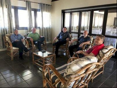 Presidentes das Adjori gaúcha e catarinense se reúnem em Capão Novo Presidentes das Adjori gaúcha e catarinense se reúnem em Capão Novo