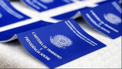 Rio Grande do Sul tem queda de 32,1 mil vagas de emprego formal em maio Rio Grande do Sul tem queda de 32,1 mil vagas de emprego formal em maio