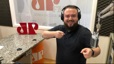 Jovem Pan Serra Gaúcha completa cinco anos de atuação Jovem Pan Serra Gaúcha completa cinco anos de atuação