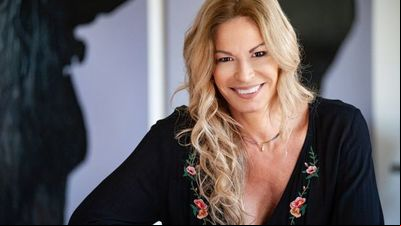 Leticia Wierzchowski é a patrona da Feira do Livro de Garibaldi de 2023 Leticia Wierzchowski é a patrona da Feira do Livro de Garibaldi de 2023