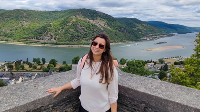 Leila Endruweit: Construindo pontes Leila Endruweit: Construindo pontes