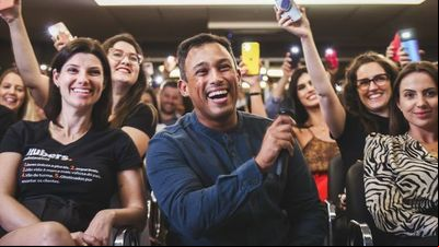 Evandro Carter aborda Marketing de Influência em evento em Caxias do Sul Evandro Carter aborda Marketing de Influência em evento em Caxias do Sul