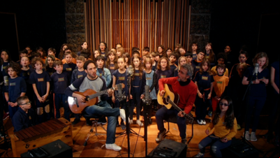 Vitor Ramil realiza show beneficente na PUCRS Vitor Ramil realiza show beneficente na PUCRS