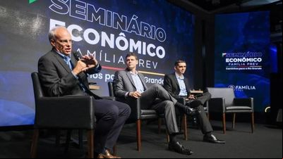 Especialistas discutem futuro do Estado em seminário econômico Especialistas discutem futuro do Estado em seminário econômico