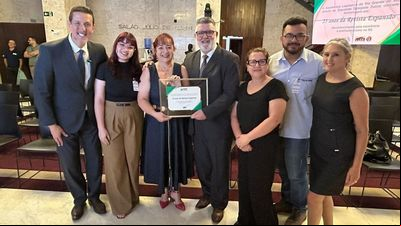 Revista Expansão é homenageada por seus 25 anos de atuação Revista Expansão é homenageada por seus 25 anos de atuação