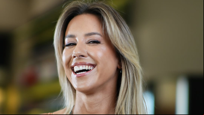 Novidade: Cris Dias apresenta quadro no 'RS Meio-Dia' do POA Streaming TV Novidade: Cris Dias apresenta quadro no 'RS Meio-Dia' do POA Streaming TV