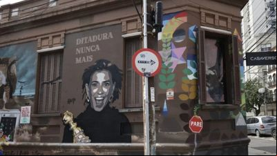 Fernanda Torres ganha homenagem em mural no centro de Porto Alegre Fernanda Torres ganha homenagem em mural no centro de Porto Alegre