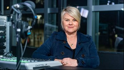 Nova obra para o mercado: Rosângela Florczak é coautora do livro 'Mulheres na Gestão de Reputação' Nova obra para o mercado: Rosângela Florczak é coautora do livro 'Mulheres na Gestão de Reputação'